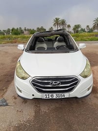 توسان شكل ال12 • ٢٠١٠ • مكينة ٢٠٠٠