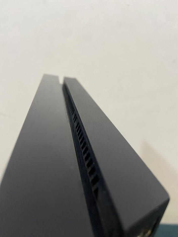 بلي4
نص تيرا
جهاز نضيف مفتوح للتنضيف فقط 
ويا قرص gta 5
للبيع مكاني ديالى بعقوبه 
السعر ٢٢٥ وبي مجال حك الجيه
***********
غير متوفر توصيل
