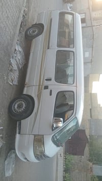 يا الله السلام عليكم شباب سياره 2009 فتون سياره مصفره هيئه وغرامات وكل...