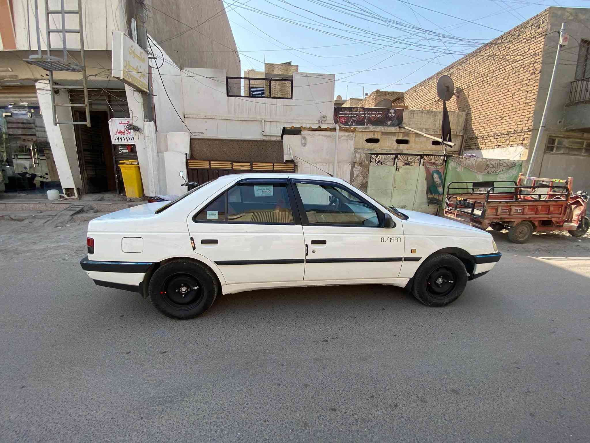 السلام عليكم انتصال عل رقم او وتساب مامتواجد عل فيس (***********) بيجو 405 جيلكس مديل ٢٠٠٩ رقم بغداد الدولي انكليزي سنويه جديده ) مكينه بدون تنقيص ولا تبخير كير تخم تاير جديد باتري جديد جامه اماميه جديده باور جديد لايت زنون صدر شاشه تاب لاضربه ولا صبغ فقط بنيد تبديل مال شركه ) عنوان بغداد الكرخ ساحه عدن سعر ٣٧
