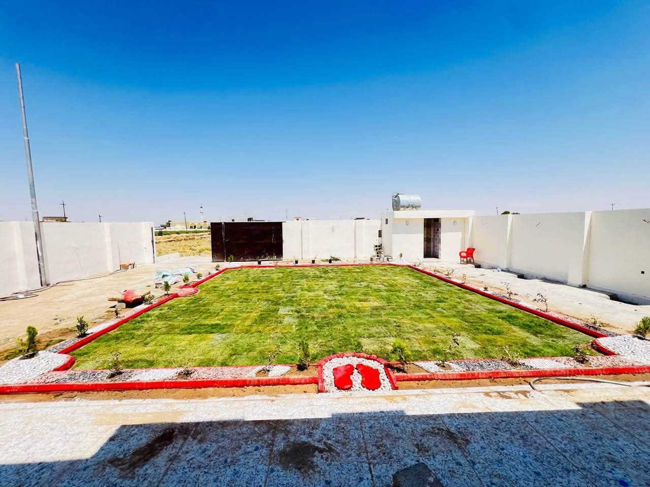 عمل حدائق منزليه بكافة أنواعها ***********
