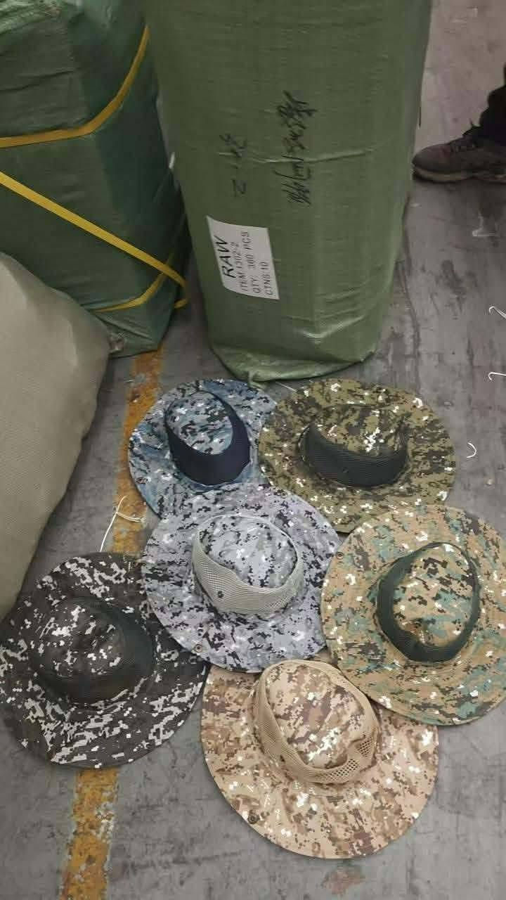 قبعات رجاليه خامه ممتازه سعر الدرزن20الف للتواصل على الصفحة او على هذا الرقم التالي *********** واتساب ويوجد توصيل لجميع محافظات العراق
