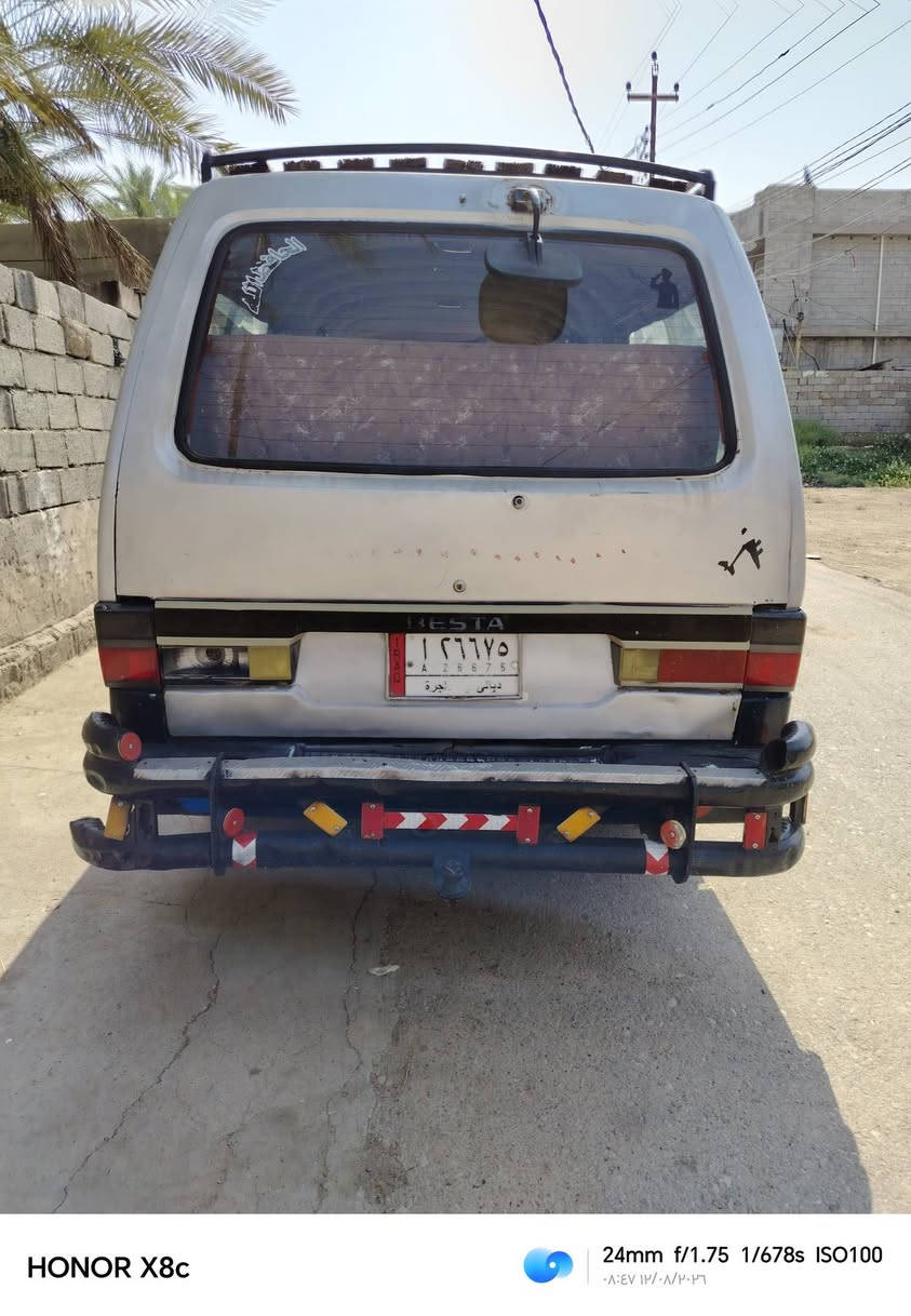 السلام عليكم كيا بسته للبيع موديل 95 سنويه صاقطه صار 4 اشهر محرك وكير واكسن مكفول لسعر 38وبيهه مجال قليل العنوان ديالى بلدروز  رقم الهاتف ***********
