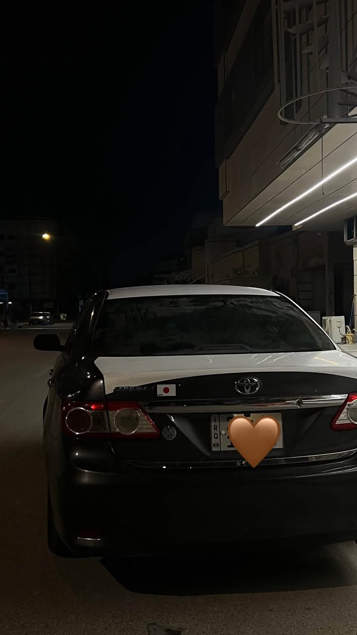 السلام عليكم 
كورلا ٢٠١٢ وارد كندي 
رقم سلمانيه بأسمي شخصياً تحويل مباشر رقم دولي
سنوية جديده هزة جديدة 
ماشيه 200 الف mi وقابل للزياده 
السياره مسويلها ادامه كامله مكمله 
باتري جديد راديترات جدد 
منظومة تبريد جديده 
تخم تاير 
حادثها جاملغ وباب السائق
 وشبر بالبنيد صبغ 

السعر ١٠٣ وبيها مجال
مكاني الحله
***********

