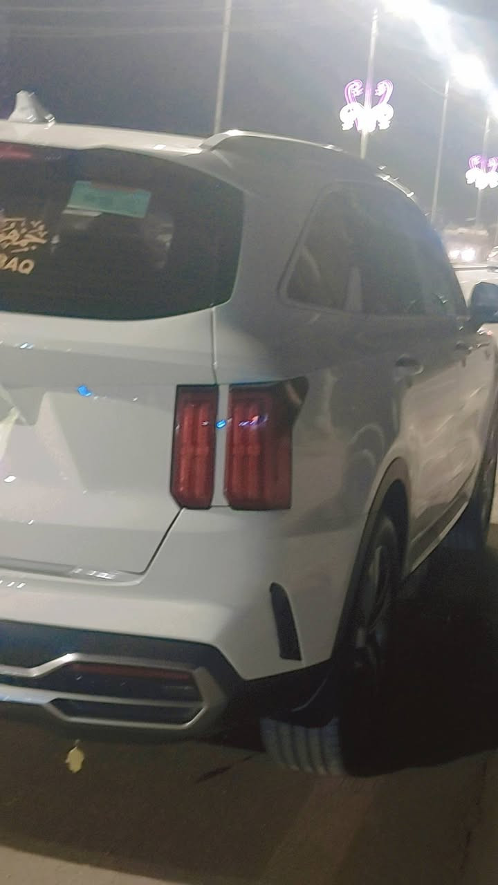 للبيع موديل 23فول مواصفات 6سلندر ماشيه 33الف كفاله كامه سياره بسمي تحويل نفس اليوم ***********
