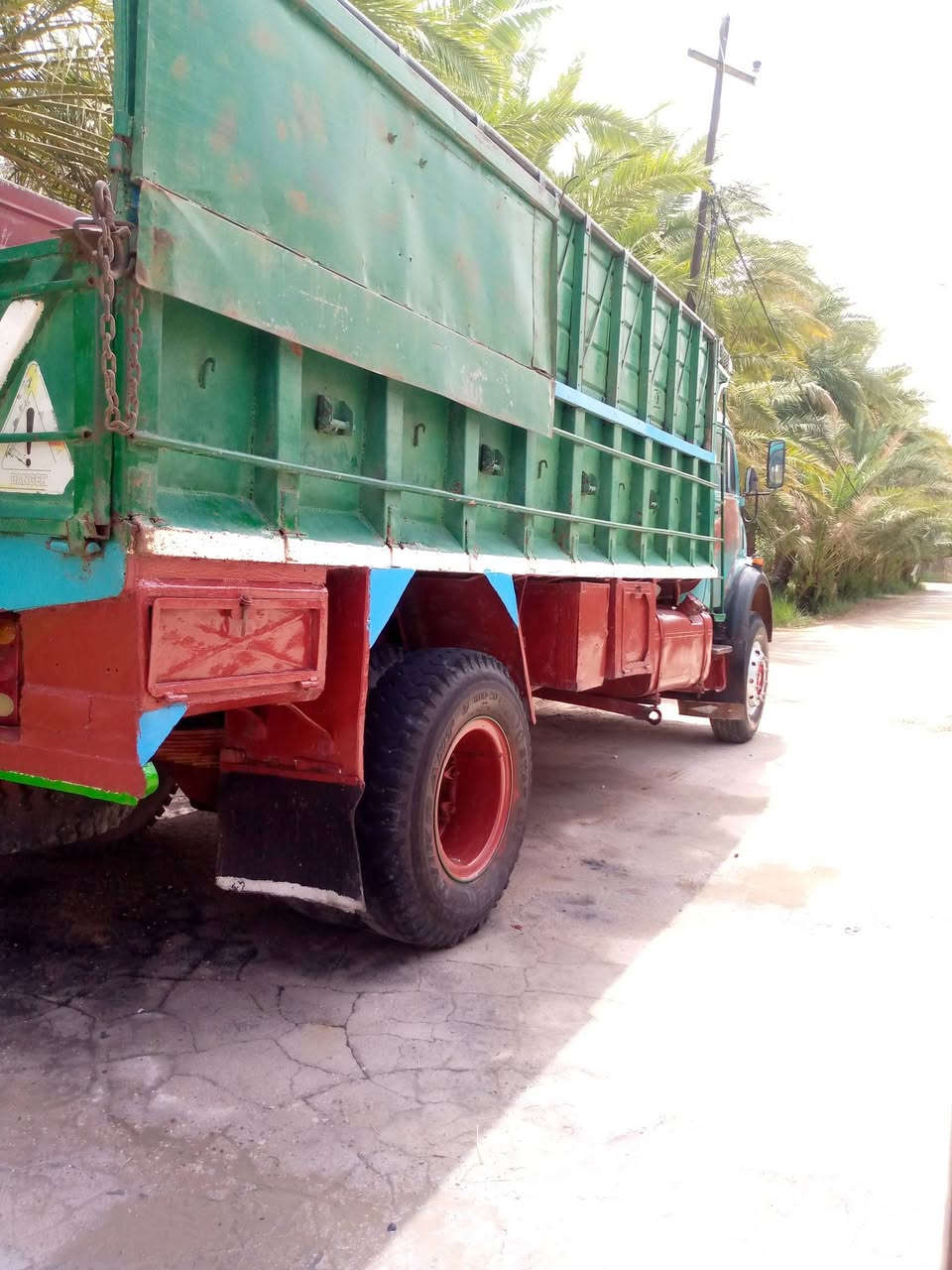 أبو ردين للبيع جاهزة من كل شي موديل 75 8 طن اتصال ***********
