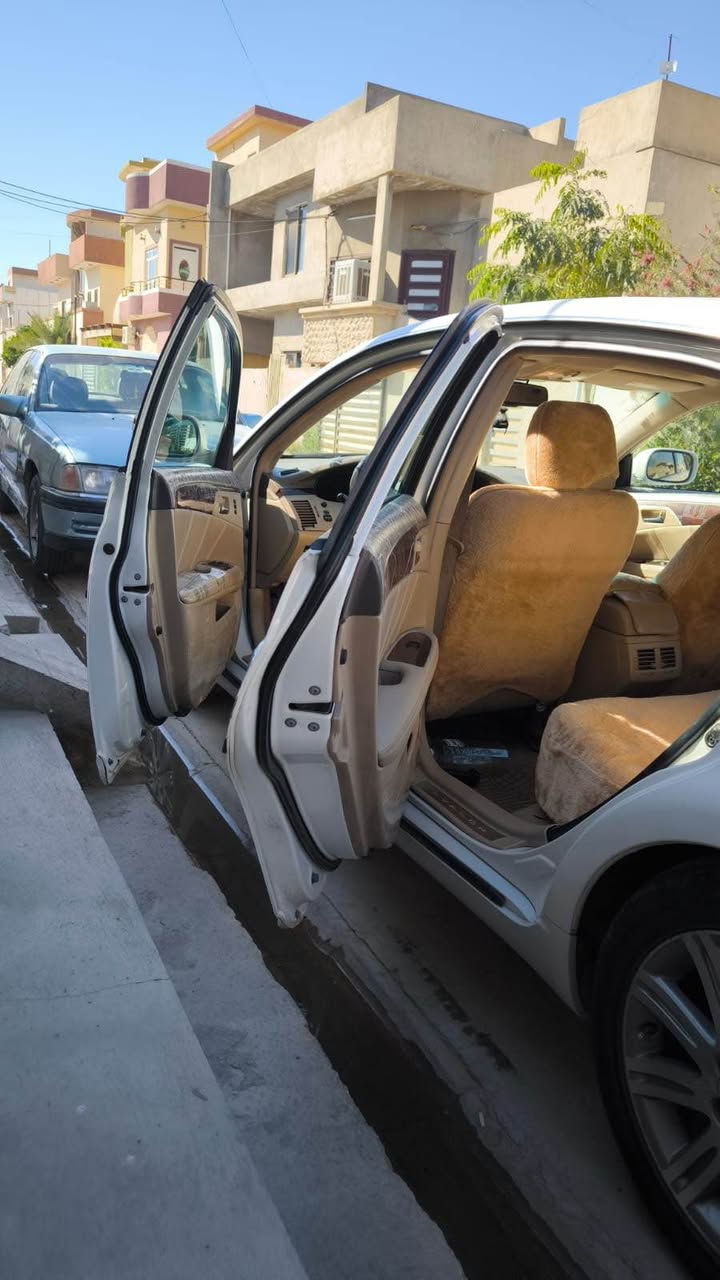 افلون 2009 خليجي لمتد  فول مواصفات معروفه مواصفات الخليجي كير محرك ممفتوح سنويه جديد شرط التحويل والوكالة بطاقة بانزين موجوده بدون ضرر ولا صبغ مكفوله فقط بارد قليل باب الخلفي مكفوله من الصبغ والتبديل بدون اي نقص للبيع فقط السعر ١٢٠$
مكان السيارة كركوك 
***********‏ كركوك, العراق
