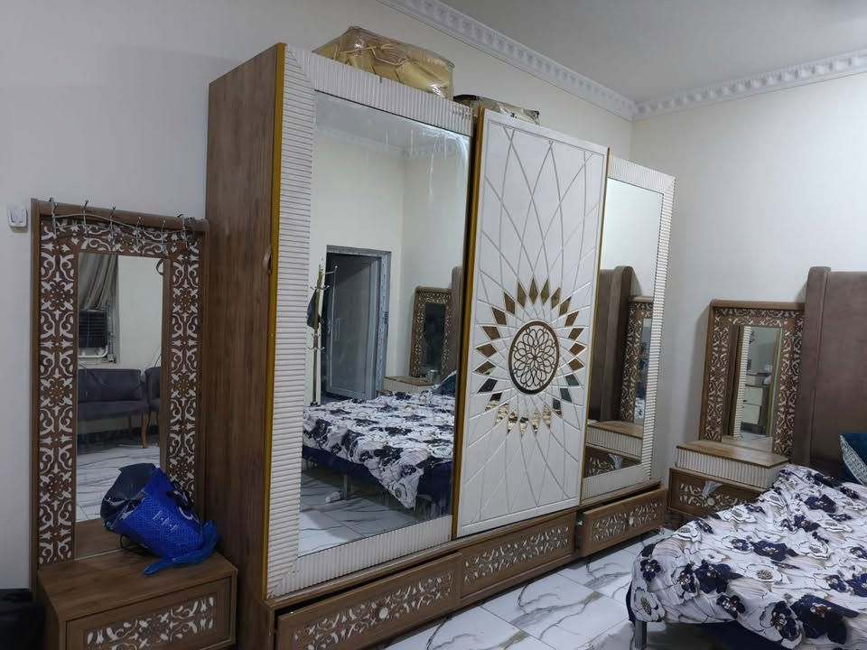 غرفه تركيه • ثقيل • نظيفه
