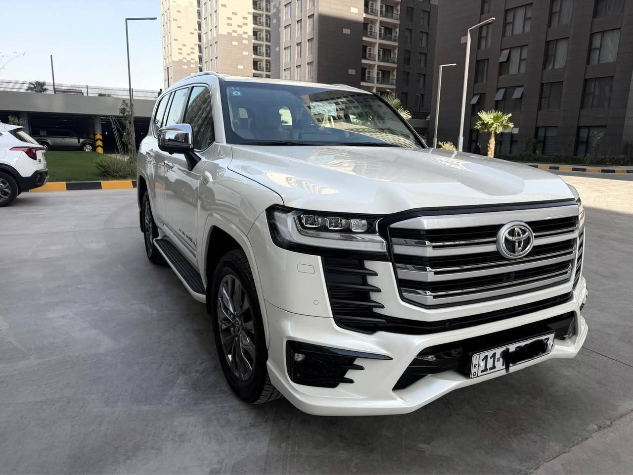 لاندكروز 2024 VX ساز ( لمتدد توين توربو ) رقم بغداد مغلفه (PPF) بل كامل مكفوله من الصبغ والبارد واي حاله سياره ماشيه 26 الف كيلو فقط الموصفات معرفه فول الفول السعر 75500 وبيه مجال بسيط الرقم *********** بغداد, العراق

