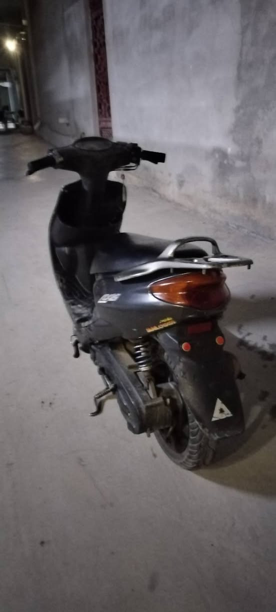 خالسلام عليكم شباب ماطور لكزس ماطور نظيف كهربائيات وكليه شغاله السعر 350وتساب 075128623 او***********
