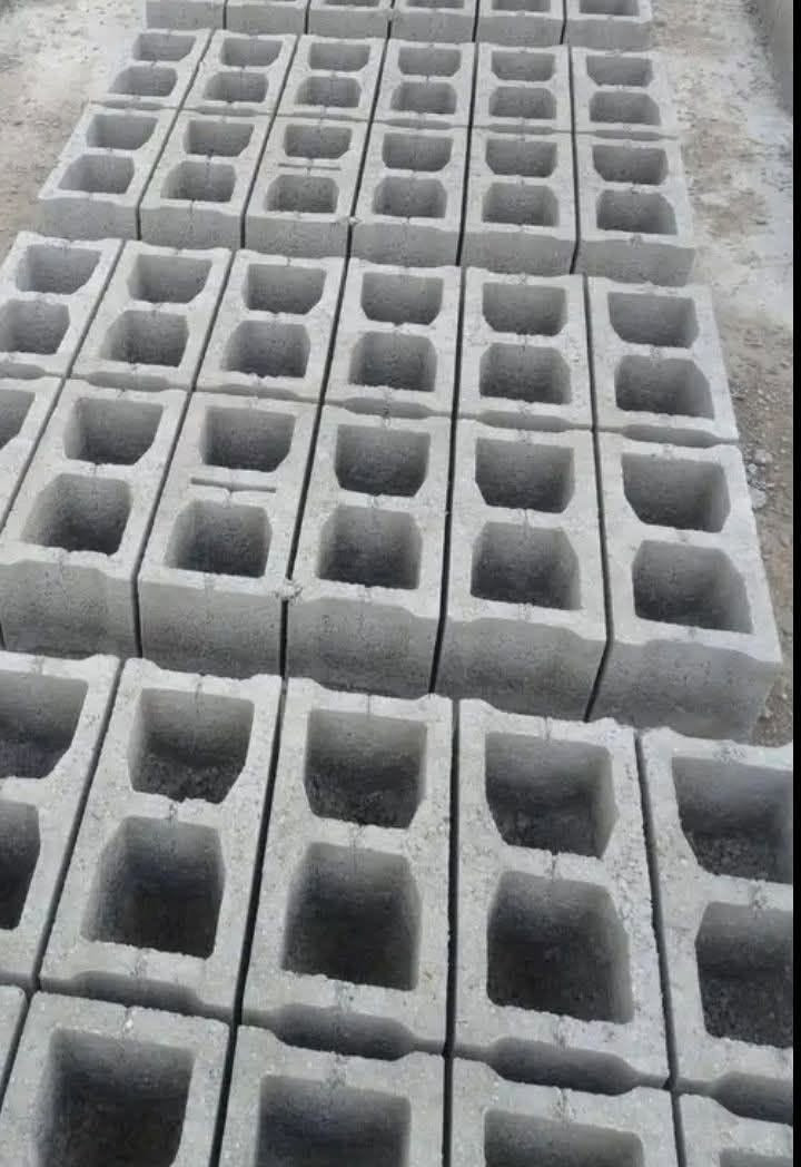 بلوك الشمال درجه اولى بسعر مناسب  للحجز هاتف ***********
