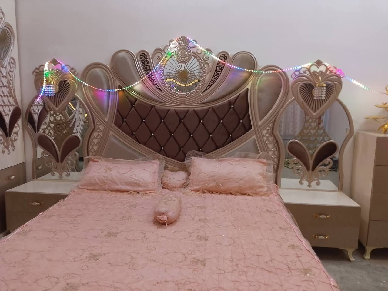 غرفه 9قطع نضافته 100%مستخدمه شهرين المكان سامراء اي ستفسار عل خاص
