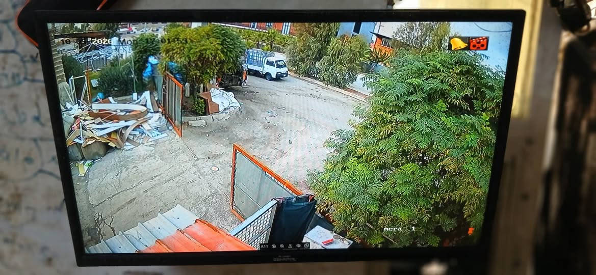 HIKVISION • ١١ كاميرا • ٦ ميجابكسل