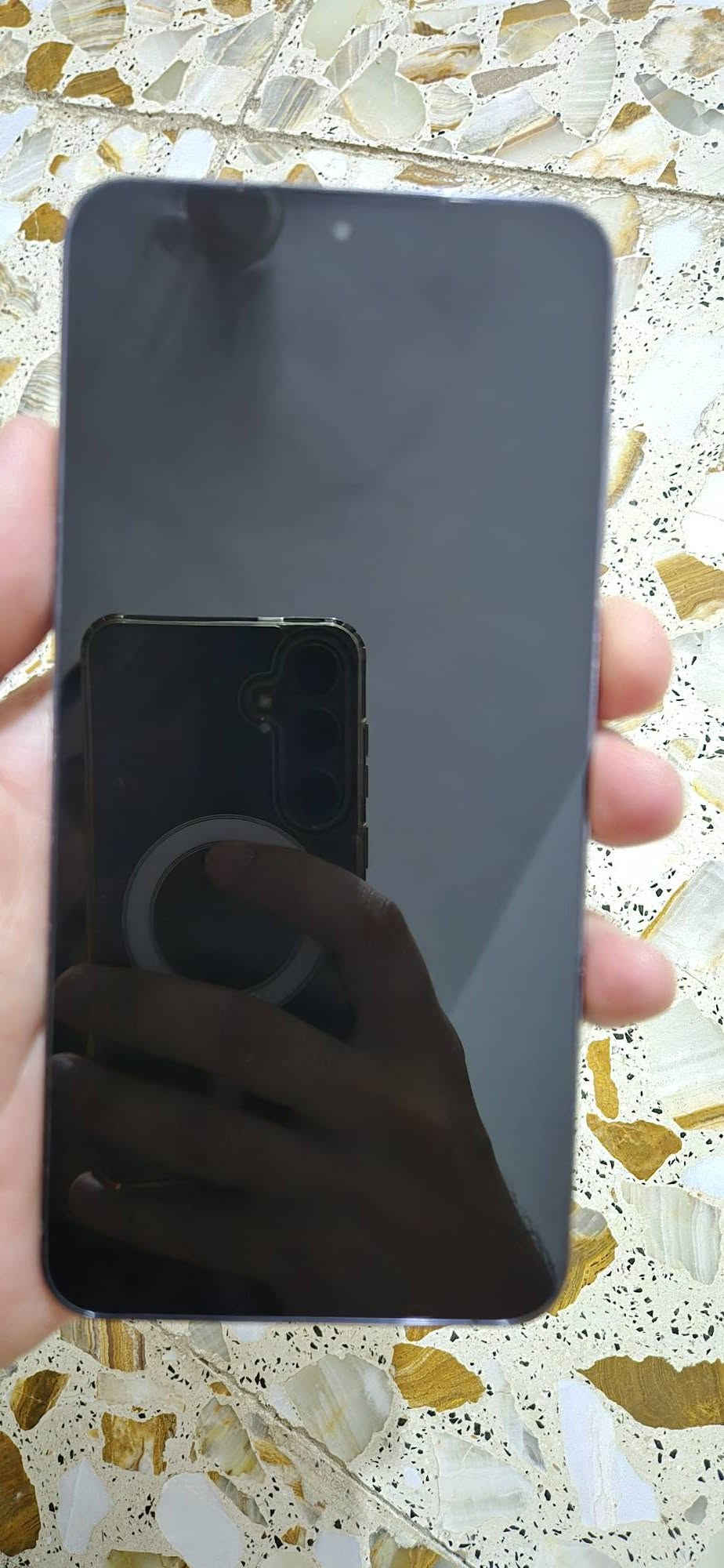 📱 للبيع Samsung Galaxy S23 Plus
🔹 النسخة: أمريكي
🔹 الذاكرة: 256GB

🔹 الحالة: نظافته مثل ماموجود بالصور

💰 السعر: 475 ألف دينار وقابل للتفاوض 
بدون ملحقات بدون ملحقات فقط جهاز

📍 العنوان: بابل/ قضاء الهاشميه 
📞 رقم الهاتف: ***********
