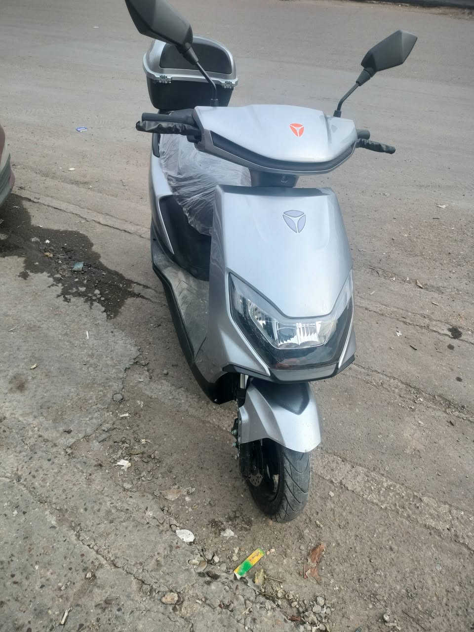 YADEA RN • دراجة شحن • بطارية ٧٢ف/٢٣أم