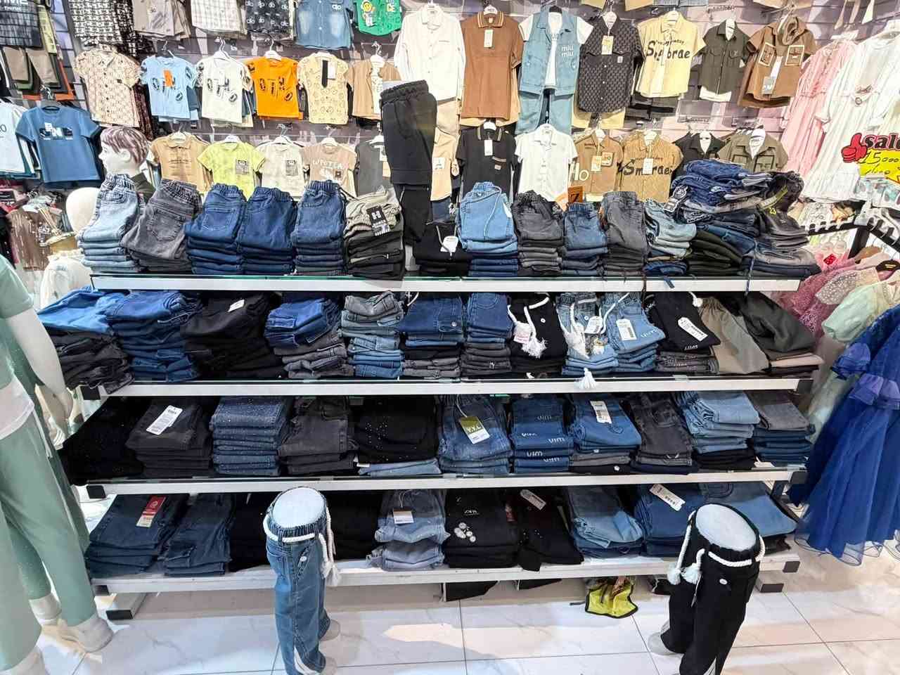 السلام عليكم بەڕێزان ئەم میزەمان هەیە بۆ کابۆ حەرز کردن لە هەولێر بۆ نرخ  ***********
