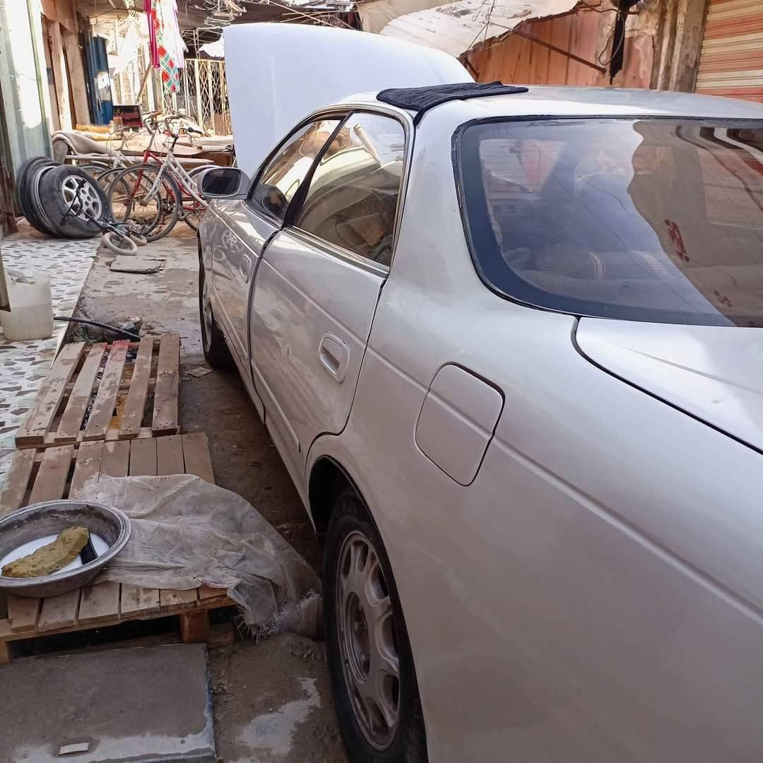 السلام عليكم سيارة للبيع اقرة التفاصيل وخابر وبيك خير وتدلل
سيارة مارك موديل ٩٣
مكفولة عيب شرعي وأصوليات 
رقم بغداد بسمي تحويل ثاني يوم 
السيارة متجاية صفحة السايق  موقوية وبيهة ضربة بلجنطة 
مرجعة بلاد ومابيهة شي كاملة وجاهزة خير من اللة 
مكينة ثنين ونص ديلكو مكينة وكير حاوية قبل سنة شادهن حلوات ومكفولات 
للعلم السيارة جان لونهة اسود ومن داورناهة غيرة لونهة لؤلؤي 
نقصهة تبريد فقط سيارة جاهزة وين ماتريد حرك بيهة 
العنوان النجف   والسعر ٣٩ وبيهة مجال حك الجية 
رقم الهاتف بي واتساب ***********
