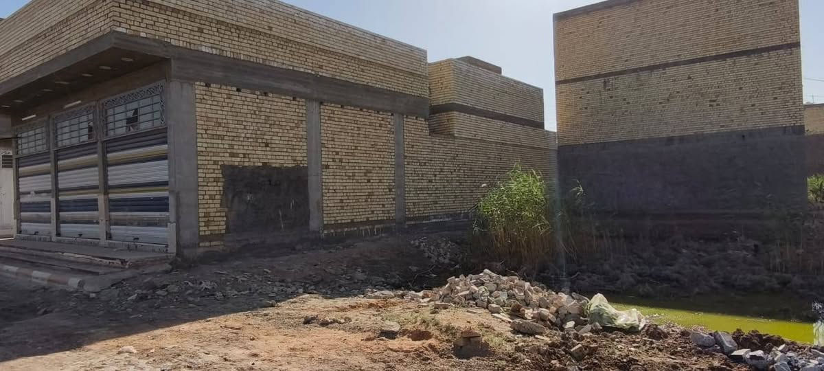 السلام عليكم
للبيع قطعة ارض خلف البزل طابو صرف امامها تشجير منطقة الثعالبة مقاطعة 9/8 
محلة 371 المربع الاول رقم القطعة 1972
المساحة 200 متر 
واجهة 10 نزال 20 للاستفسار 
*********** يتوفر واتساب
