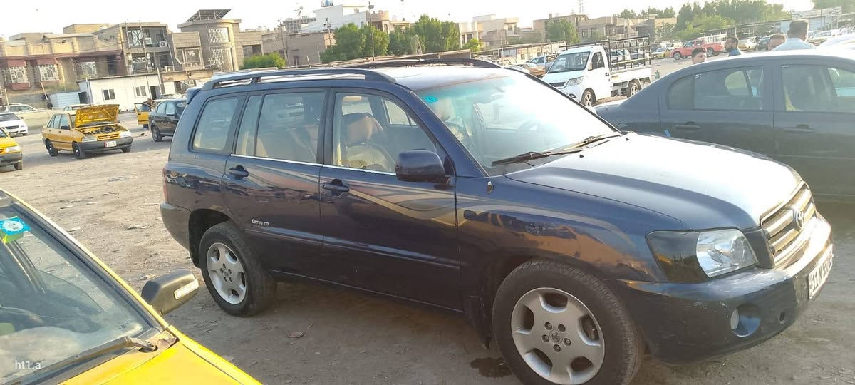 السلام عليكم سيارة هايلاندر موديل 2007  رقم انكليزي بغداد بأسمي لمتدد 7 راكب كشنات كهربائية سلايت روف شغال تبريد شغال صدر جديد السعر 80 💵 وبيها مجال موبايل *********** واتساب

نص مكتوب في الصور:
- ht1.a