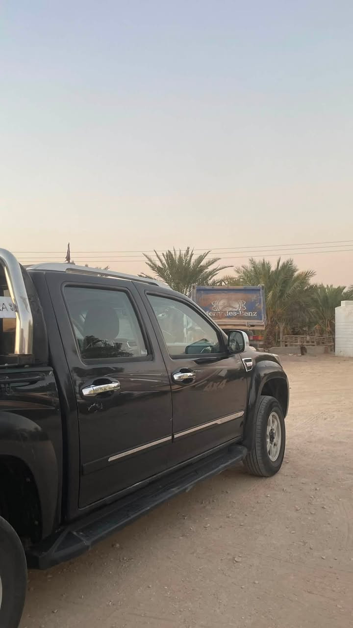 سلام عليكم كريت ويل فور ويل ونكل موديل 16 رقم بغداد سياره مشروع وطني تبريد وي السويج كله شغال بيها جاملغ بارد والباقي مكفول مكاني سماوه السعر 65 وبيها مجال قليل 
***********
