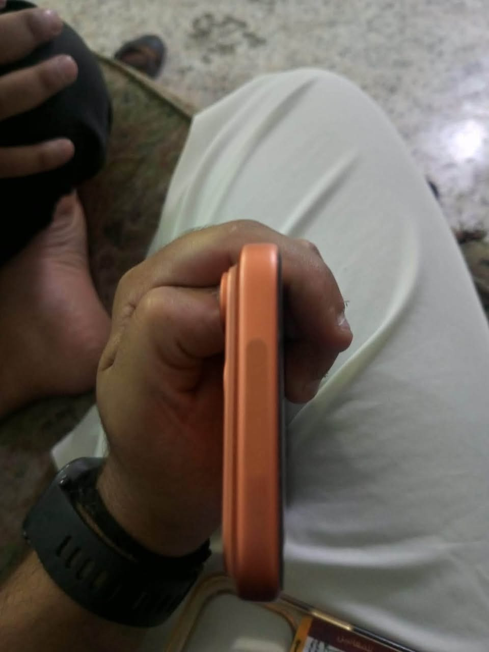 🔥 للبيع — iPhone 17 Pro Max 🧡 ويرهم مراوس
📱 17 Pro Max | 256GB
🟠 اللون: برتقالي
🔋 Battery Health: 97%
🔄 دورات الشحن: 215 Cycle
📲 eSIM — شريحة إلكترونية
✨ حالة الجهاز: نظيف كلش ومحافظ عليه

📦 الكارتونة موجودة
🔌 كيبل الشحن الأصلي موجود
✅ الجهاز كامل بملحقاته
✅ فحص وتجربة أمام المشتري

💰 السعر: 1,785,000 د.ع
🤝 قابل للتفاوض بالمعقول للجاد فقط

📞 للاستفسار والتواصل: ***********
