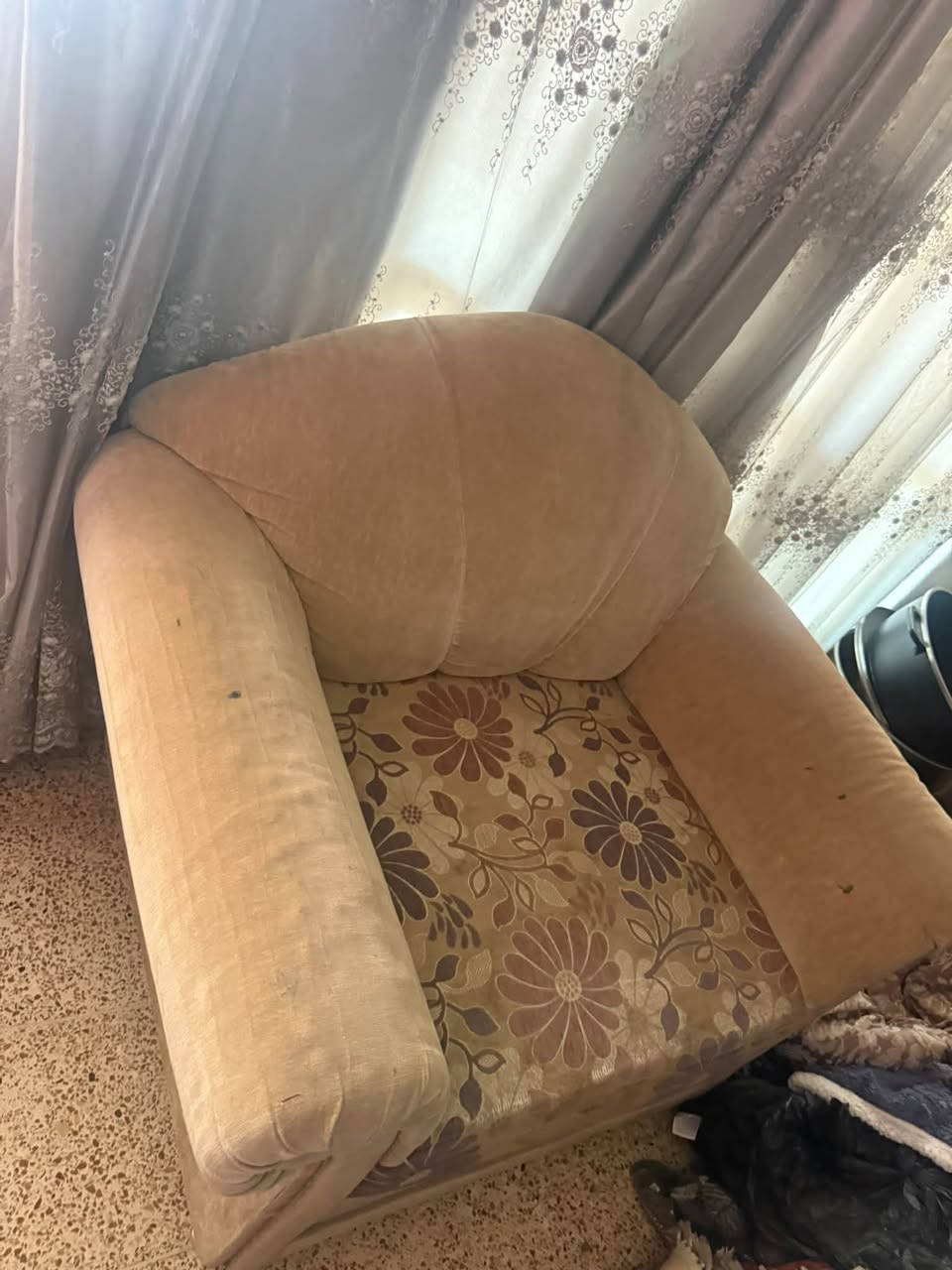 تخامه • مستعمله • صوفا