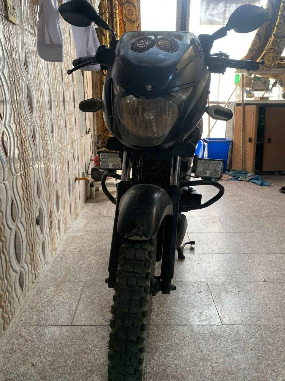 بولسر نيو • موديل ٢١ • سلف