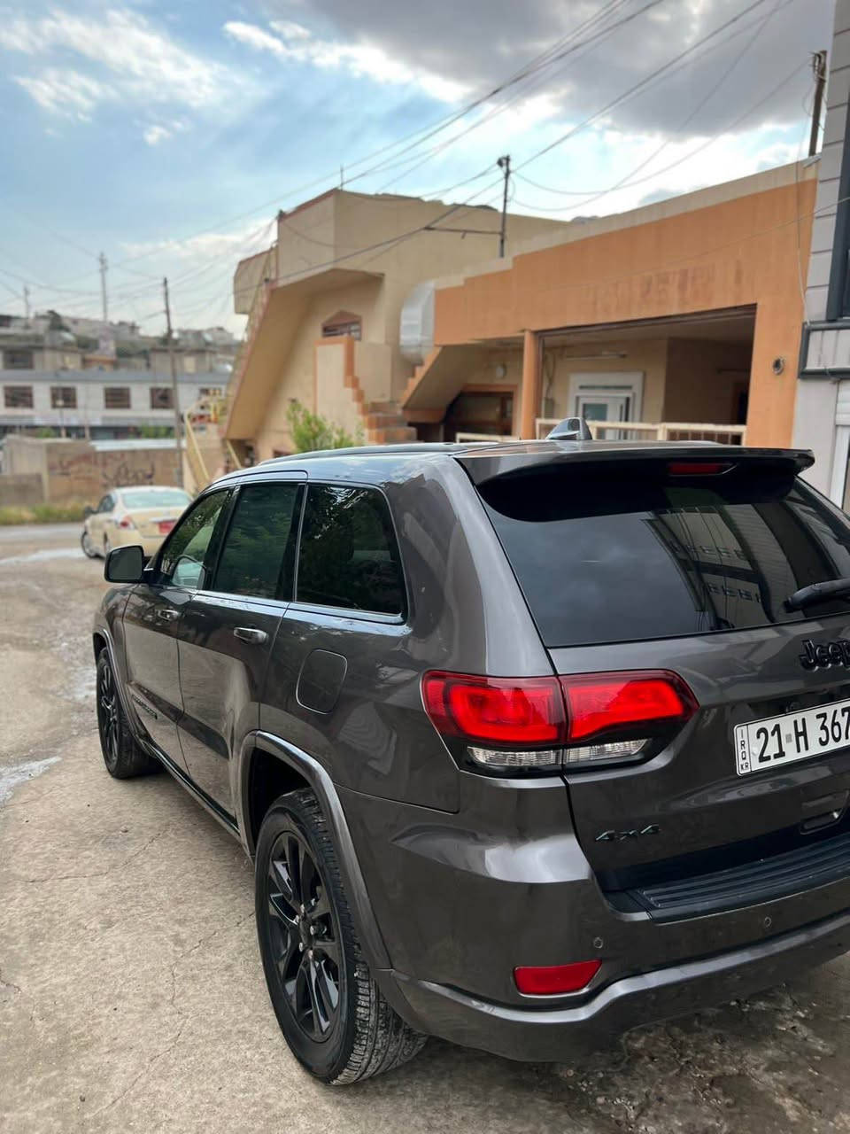 به ناوي خوا جيب لاريدوو موديل 2020 گيرو مه گينه ي به شه رت مه گينه ي به شي سه ره وه ي كراوه ته وه بونيتي بوياغه بيناو گرتن دوو به له كارتي هه يه  91 m حه قيقي رويشتووه نرخي 196 قفل قفل بو زانياري زياتر په يوه ندي به خاوه نيه وه بكه ن *********** السليمانية, العراق
