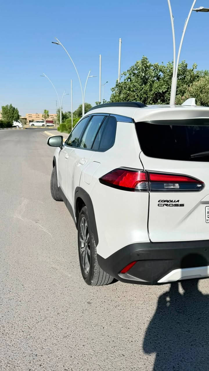 للبيع تويوتا كورولا كروس XLE موديل 2022
وارد امريكي : بجم كبس 

🔹 الموديل: Toyota Corolla Cross XLE
🔹 السنة: 2022
🔹 المحرك: 2.0 لتر 4 سلندر
🔹 القير: CVT أوتوماتيك
🔹 الدفع: [أمامي]
🔹 الجنط: 18 إنچ ألمنيوم
🔹 عدد الركاب: 5 أشخاص
🔹 المقاعد: جلد اسود بلاد
🔹 كرسي السائق: كهربائي 10 وضعيات + دعم قطني
🔹 تدفئة المقاعد الأمامية
🔹 مكيف أوتوماتيك ثنائي المناطق
🔹 شاشة + Apple CarPlay وAndroid Auto
🔹 شحن لاسلكي للموبايل
🔹 Blind Spot – مراقبة النقطة العمياء
🔹 Rear Cross Traffic Alert
🔹 حساسات أمامية وخلفية
🔹 كاميرا خلفية
🔹 إضاءة LED
🔹 مثبت سرعة متكيف
🔹 أنظمة أمان Toyota Safety Sense

📌 العداد: [36,000 كم]
📌 الحادث: [بابين صبغ باب السايق والي وراه بدون دواخل ]
📌 الموقع: تكريت
📌 السعر: [ 178 وبيها مجال بسيط جداً ]
السيارة XLE فل أوبشن بالنسبة لفئتها .

الشراي يتصل على هذا الرقم : ***********
