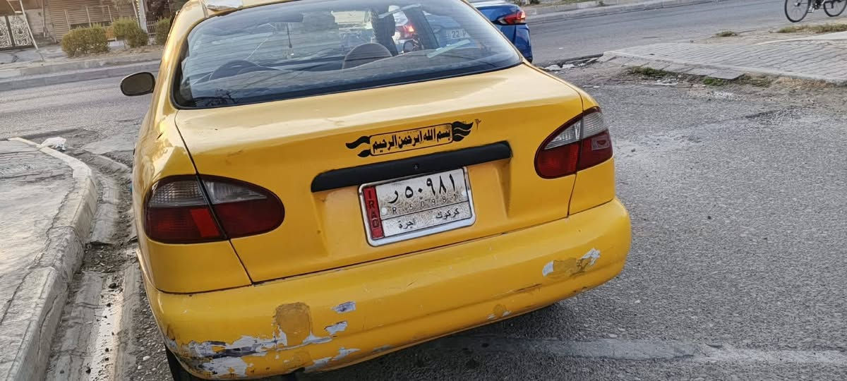 دايو موديل 1994 سنوية عضم عاج خلصنه  من 2020 شرط الوكاله كير محرك بشرط تخم تايرات جديد صدر جديد كهربائية كله شغال*********** السعر 17 وبي مجال

