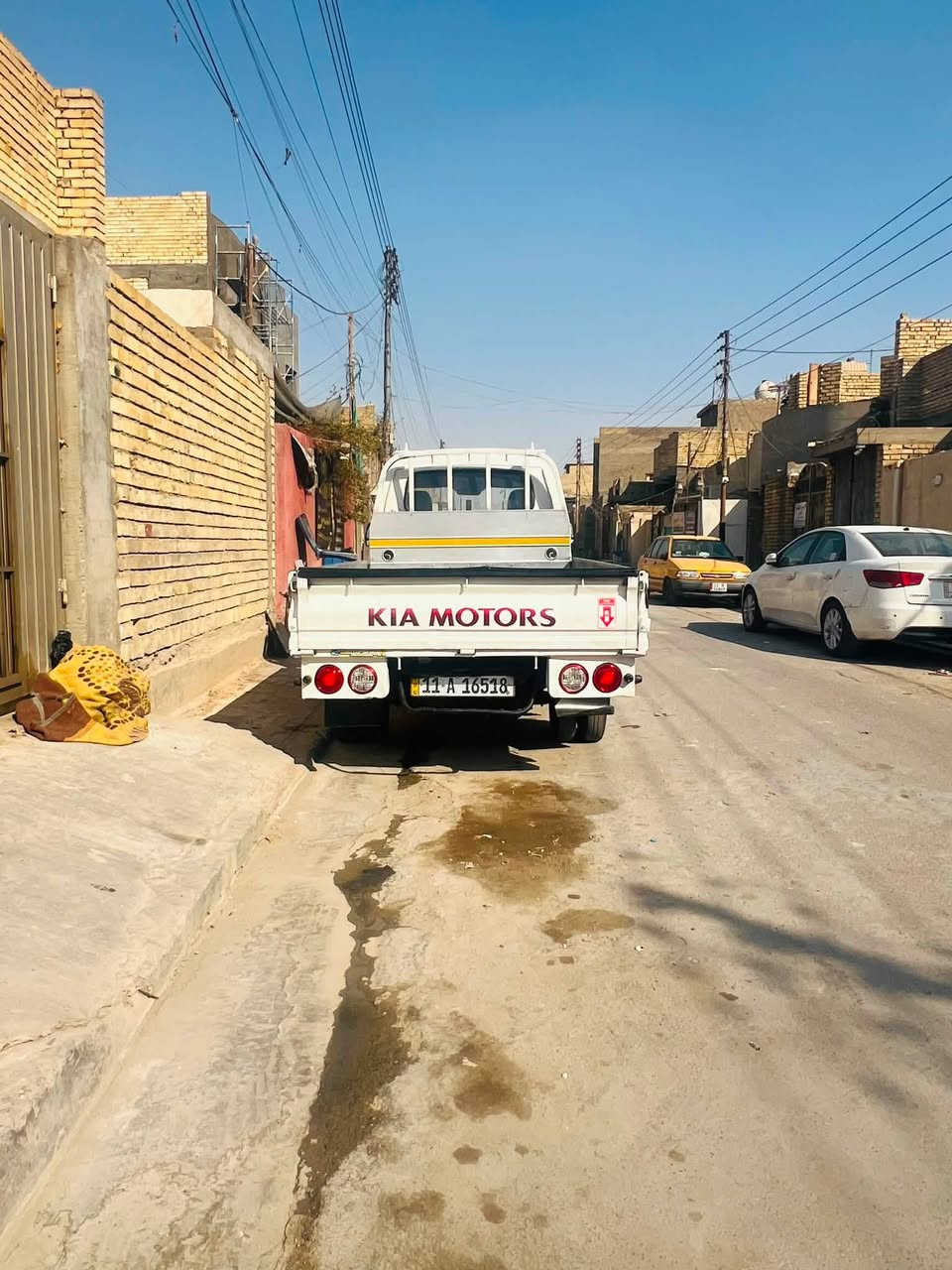 إسلام عليكم كيه بنكو ٢٧٠٠  موديل ٢٠٠٧ مكينه تخم تاير حداديه كير اكسل كفاله  سنويته ٣١ العنوان بغداد الشماعيه الستفسار عله هاذ الرقم ***********

