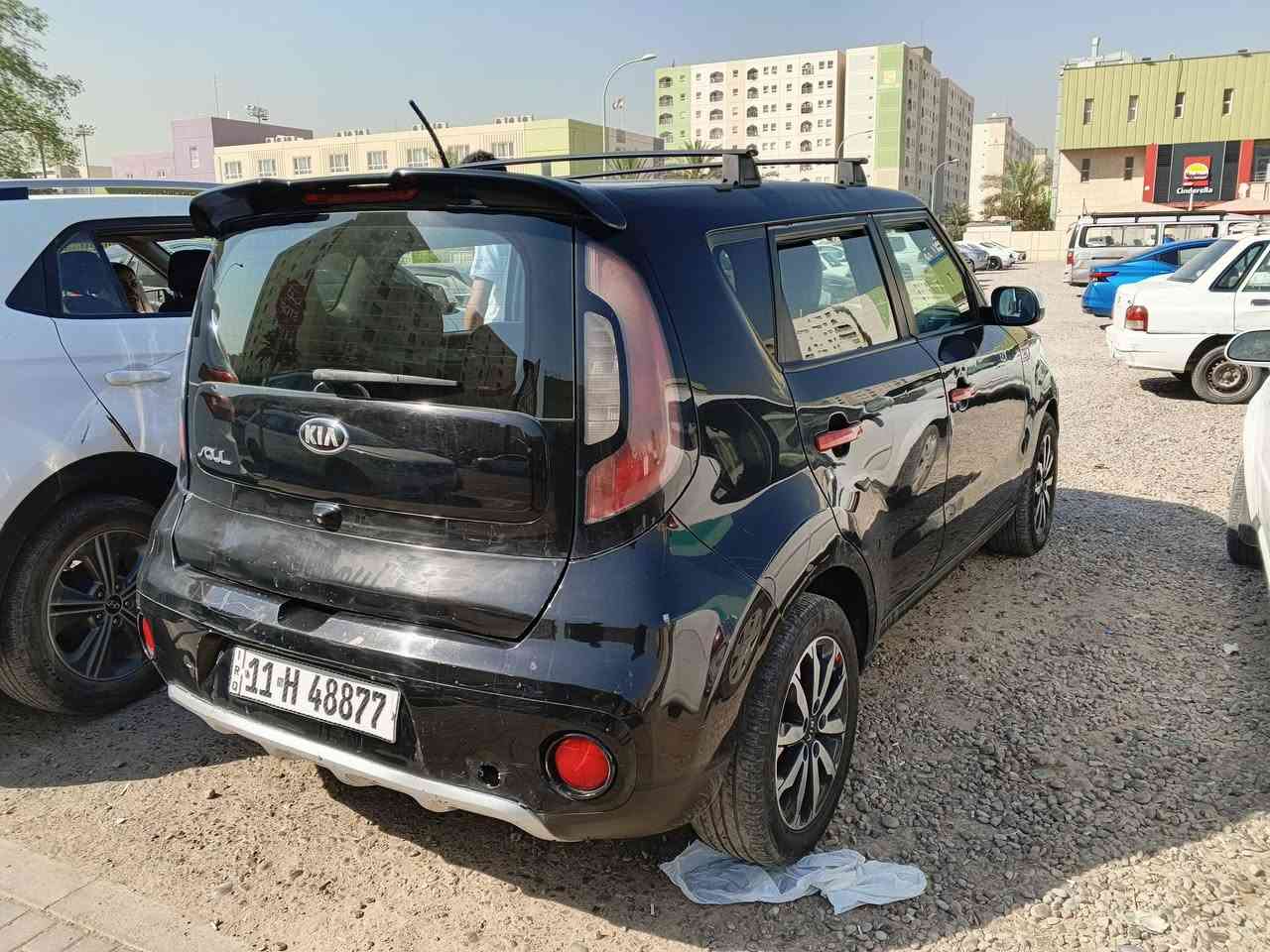 للبيع صول موديل 16 بسمي رقم بغداد مميز
السعر 95 وبيها مجال 
*********** اتصال
العنوان بغداد مدينه الصدر 
اخوان السياره بيها اربع قطع بدون دواخل ونظيفه حيل 
ماشيه 89 محرك 1600
