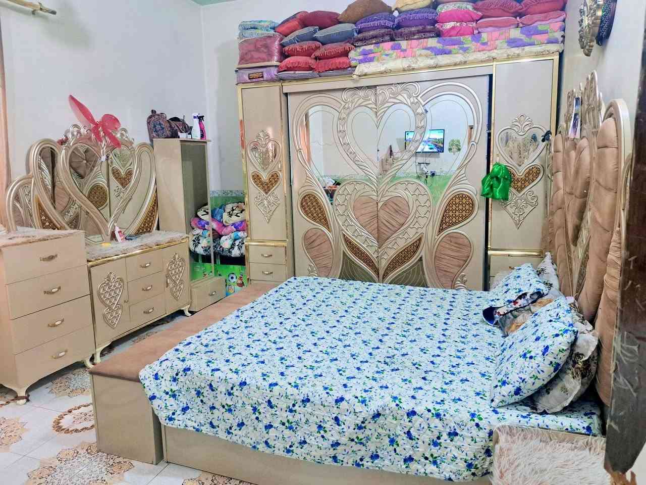 البيع غراف خشاب ماليزي صاج جديد مستعمل شي قليل شهد لله خذت ٣مليون وهس سعره بيع 900 فول الفول المكان واسط *********** يوجد واتساب أو نتصل
