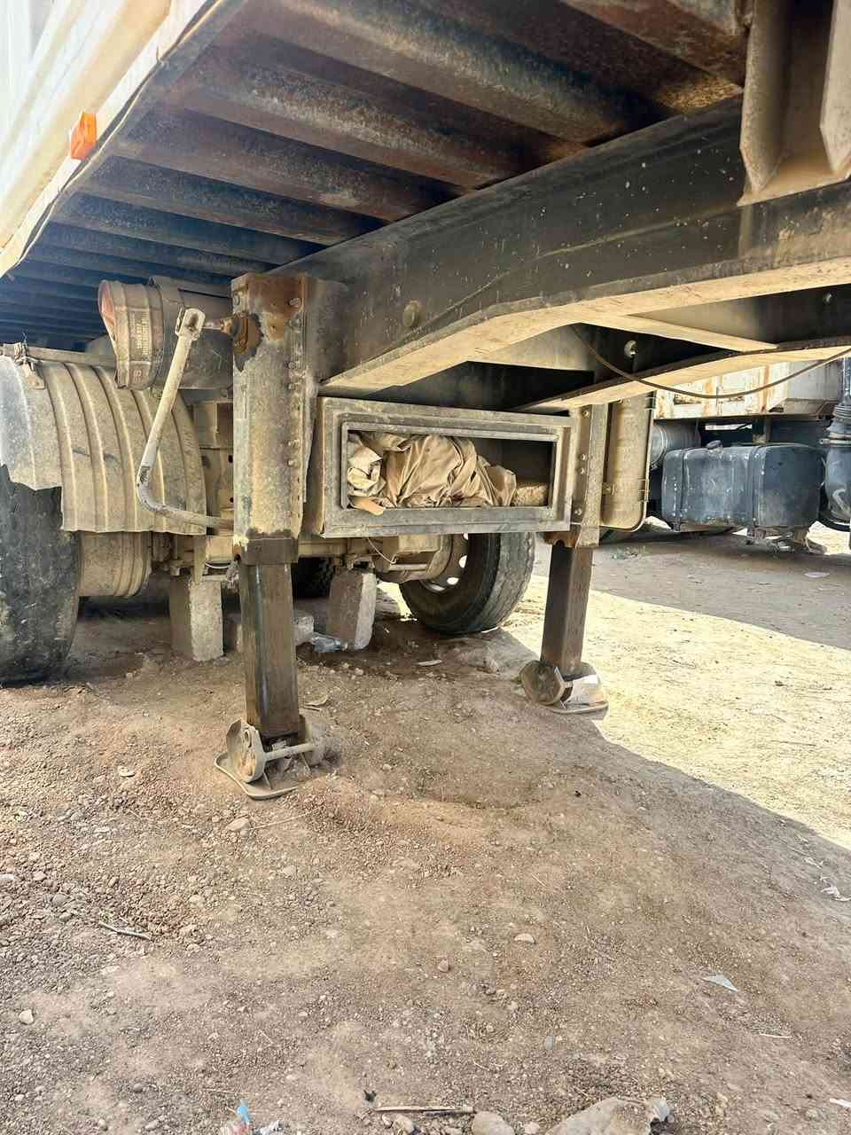 بحاره دار قصاب درجه أولى جاهزه طخم تاير  ثلاث دنانير دنكير جوبلس 22مكعب متواجده في الموصل السعر 100 وبها محال 
***********

