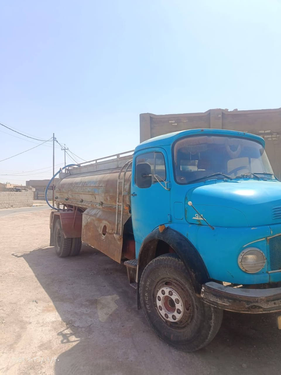 ابو ردين للبيع مديل 74 محرك 82 رقم    مثنى سيارة جاهزة رقم صاحب سياره مكلف بنشر//***********

نص مكتوب في الصور:
- ١١:٤٨ ٢٠٢٦/٠٩/٢٠