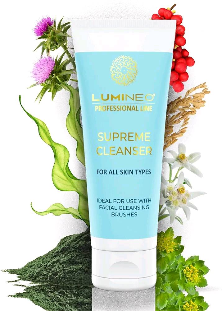 ​احصلي على نظافة عميقة ونضارة فورية مع جهاز Lumineo لتنظيف الوجه + غسول Supreme Cleanser الطبيعي 🌿
​✔️ تنظيف عميق للمسام
✔️ 3 رؤوس مخصصة لكل احتياجات بشرتك
✔️ ينشط البشرة ويمنحها ملمساً ناعماً كالحرير
​