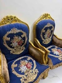 تخم مصري ١٠ مقاعد ٢ كبار و٤ صغار مع طبله وسطيه نضيف مابي اي ضرر عنوان ...