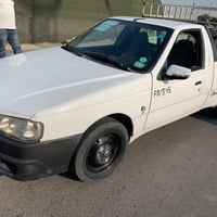 بيكب اريدو٢٠١٦ رقم انكليزي السياره ب اسمي  تحويل مباشر السياره كامله م...
