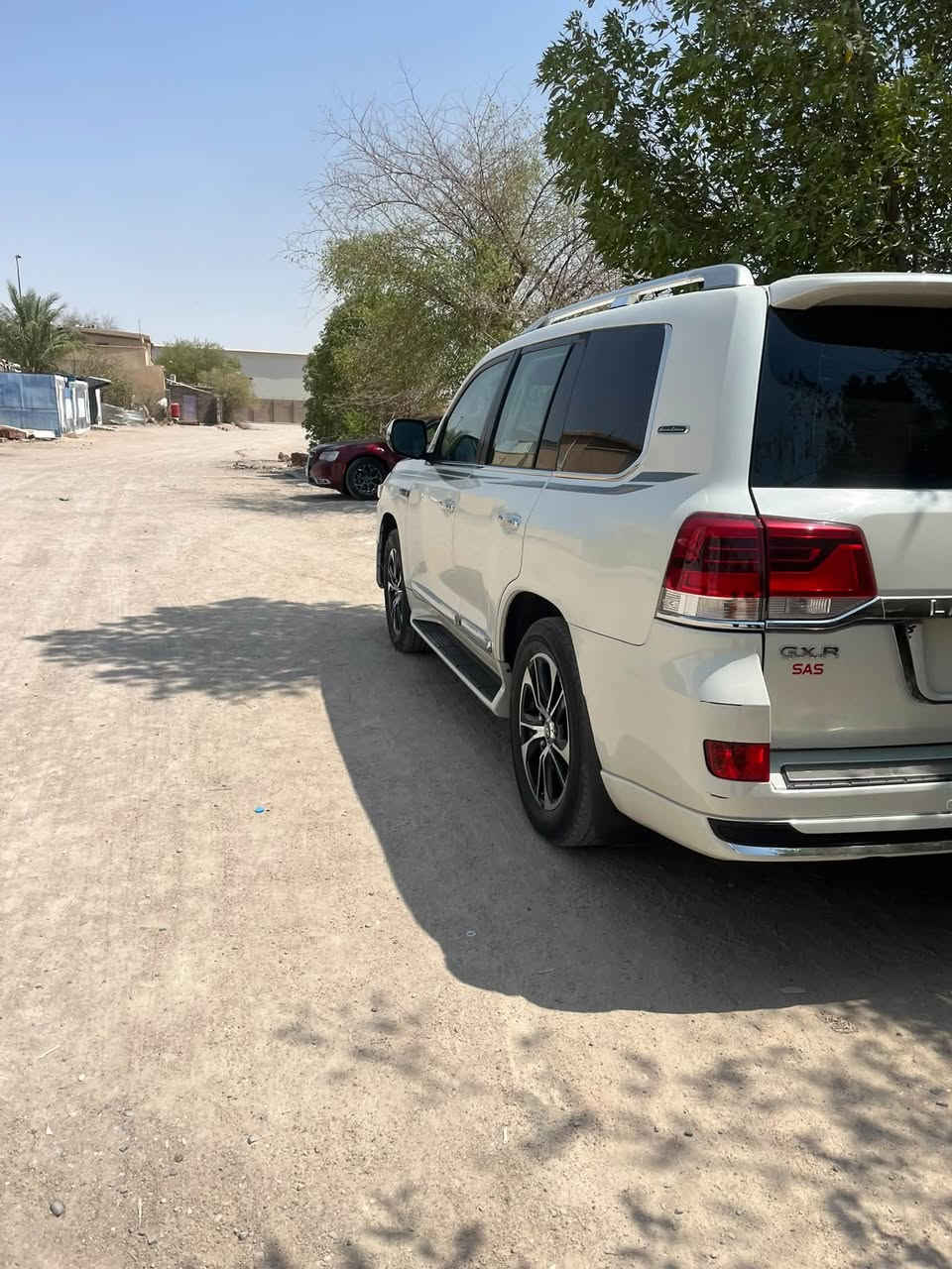 لاندكروز • ٢٠٢٠ • رقم بغداد