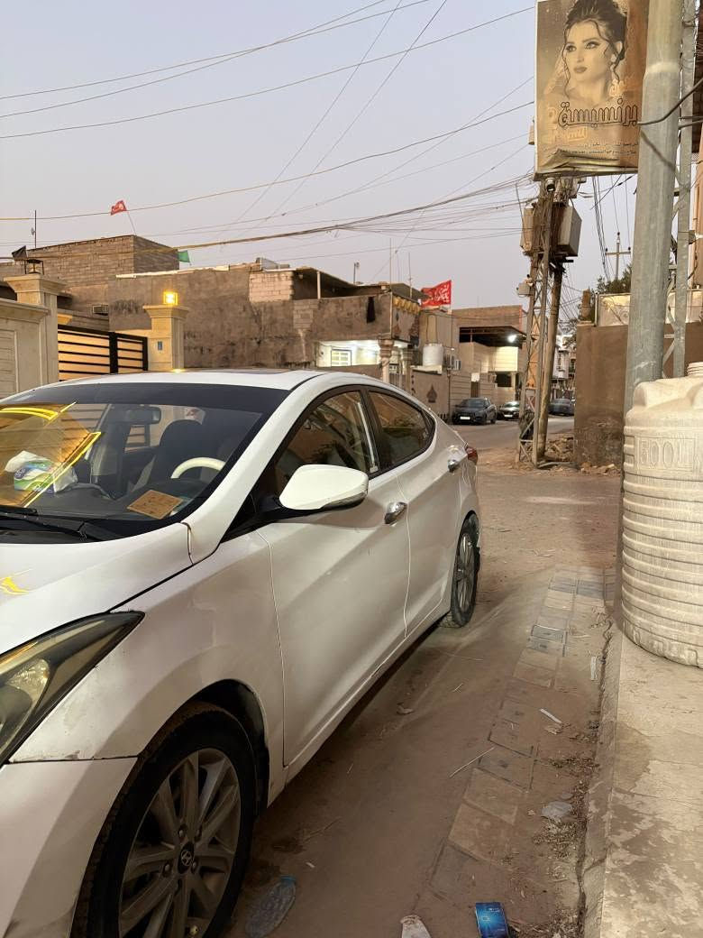 سلام عليكم سياره جاهز سيار سنويه منتهي تحويل ثاني يوم سياره حلو ونضيفه موديل 15خليجي فول منغير البصمه حادثها 3قطع سياره نقصها جم شغلا اريدها شوي ترتيب هذ رقمي ***********(اريدها ب100وببها مجال الزبير, البصرة
