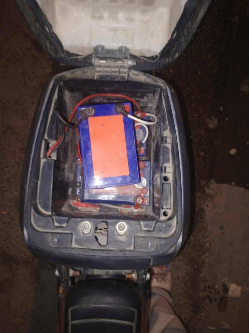 السلام عليكم
R9 2025
السكليتر عطلان وبطاريات ثنين تعبانات 
مكاني بصره القبلة ***********
