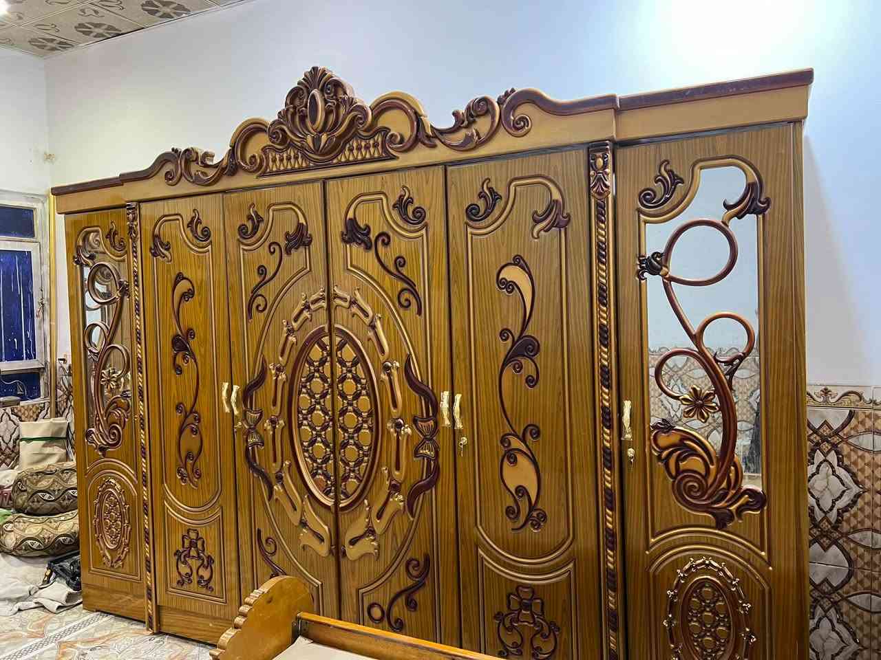 غرفه نجاره تفصال صاج ام السته جديده كلش سعر 850 عنوان سوك الشيوخ حي العسكري 
***********
