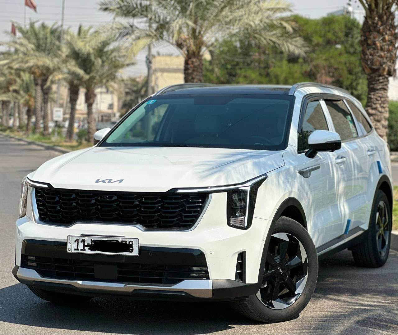 🔥 للبيع كيا سورنتو 2024 – فئة 4X 🔥

🚘 سورنتو 2024 بحالة ممتازة ومواصفات مميزة جداً

🔹 6 سلندر
🔹 7 راكب
🔹 دفع رباعي 4X4
🔹 3 قطع تبريد
🔹 بانوراما
🔹 4 كاميرات
🔹 حساسات 360 درجة
🔹 مكفولة كفالة عامة
🔹 الممشى 41 ألف كم فقط
مكفولة كفالة عامة
السعر 308

📞 للاستفسار والتواصل:
*********** بغداد, العراق

نص مكتوب في الصور:
- Kia Movement that inspires كيا سورنتو موديل 2024 فئة 4x محرك 6 سلندر 7 راكب 3 قطع تبريد بنوراما 4 كاميرات فور ويل حساسات 360 درجة مكفولة كفالة عامة SORENTO قوة .. فخامة .. راحة الممشى 41,000 كيلو متر مكفولة كفالة عامة لراحة بالك فرصة مميزة لا تفوتها