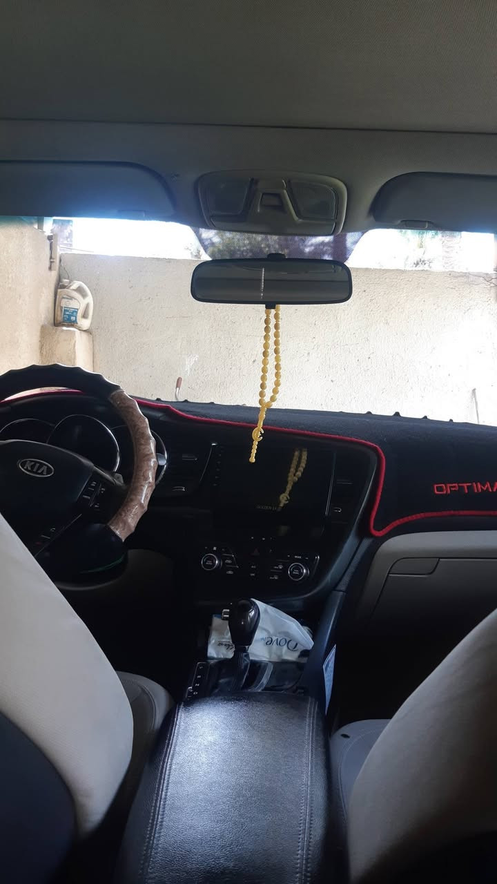 السلام عليكم اوبتما موديل ٢٠١٢خليجي مكينه ٢٠٠٠ فول موصفات رقم بغداد دولي بسمي بيه مكانات صبغ بدون فتح بدون ايرباك بدون دواخل السعر ١٠٨ وبيه مجال ***********
