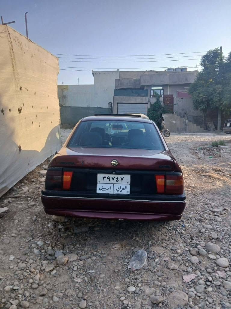 ئۆپڵ ڤیکترا ١٩٩۲ 🌏
سعر ====37مەجال 
مەکینە 18کێرعادی
سڵایت و جام کارەبای 
لێدراوی نیە هەموو گیانی بەشەرت 
گێڕ و مەکینە بەشەرت 
سەیارەکەنموونە لەجوانی
شەرتی تەحویلو وەکالەت
*********** شمشمل, السليمانية
