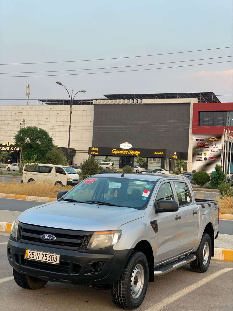 فۆرد رەنجەر مۆدێل ٢٠١٣ گاز دەبڵ اکسل مەکینە گاز انجکتەر گێرو مەکینەی نەکراوەتەوە   بێ مەسرەف دوپەڵای بۆیاخە هەموو گیانی بەشەرت سەنوی تا ٢٠٣١ تازەییە رەقەم کەرکوک تەحویل و هەمو شتی بەشەرت نرخی ١١٠ گەڵاو مەجال *********** رانية, السليمانية
