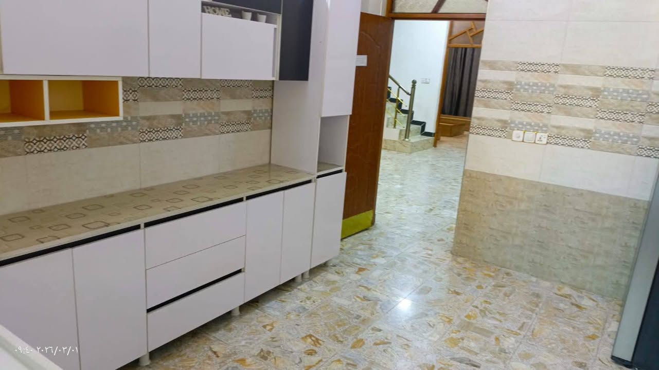 السلام عليكم بيت للبيع بناء حديث مساحتة ١٥٠متر
سند _٢٥ زراعي ارض ناظم الطيب اول بيت في بداية الفرع الواجهة ٧ ونص نزال ٢٠( مطبخ واستقبال وصالة وسطية وغرفتين نوم وصحيات خارجية ومناور اثنين والطابق الثاني صالة وصحيات) للاستفسار أكثر التواصل ع هذا الرقم *********** العنوان زعفرانية حي الزهور (الزراعي)
