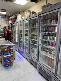 بغداد • مكتب • للبيع