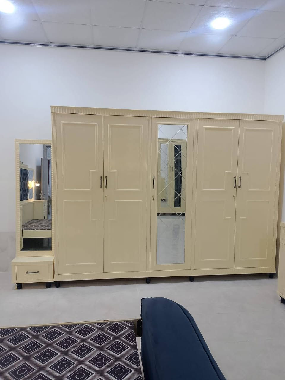 جمعه مبارك /// اناقه بيتك تبدأ من معمل نجارة الطارق الشرقاط الحي العسكري قرب القصابين بإدارة محمود وأخوانه ليس لدينا فرع آخر شعارنا الدقه في العمل و بانسب الأسعار ///////***********/////***********

نص مكتوب في الصور:
- CAMON 40 Pro 5G 23mm f/1.8 1/100s ISO66
- CAMON 40 Pro 5G 23mm f/1.8 1/160s ISO50
- CAMON 40 Pro 5G 23mm f/1.8 1/101s ISO50