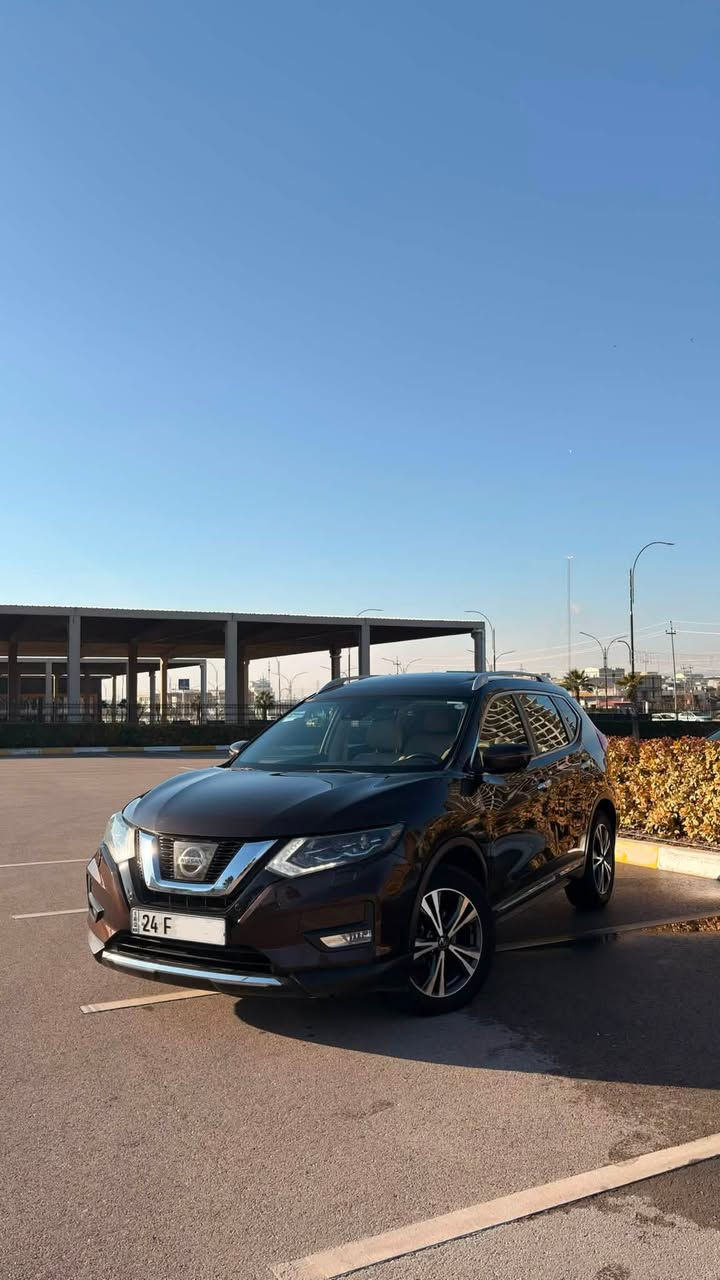 سلام عليكم
للبيع او المراوس
‏Nissan X-TRIAL Platinum 2018
نيسان اكستريل 2018 بلاتينيوم لون مميز 🤎

سعرها 188 وبيها مجال 

خليجي مكفولة من الصبغ والتبديل والحادث
 اعلى فئة للاخير 
صفر شركة مهند

سيارة مال بيت ما ناقصها مصرف  دينار 

كير ومكينة وتبريد بشرط 
دهن يتبدل بوقته وما محتاجه مصرف نص دينار 
ماشية 82 ميل (يعني 132 الف  كيلو متر)

فول الفول

بانوراما
دفع رباعي تحكمات
بصمة تشغيل
كاميرات 360 درجة
هاندبريك بصمة
صندوك كهربائي
لايت زينون دوار
رادار امامي 
رادار جانبي ونقاط عمياء
رادار خلفي 
محافظة على المسار
سستم صوت Bose
رادار قرائة اشارات مروريه للسرعه واظهارها على شاشة السائق
رادار لاين اسيست(تحذير الخروج عن مسار الطريق)
أوتو بريك تفاعلي امامي وخلفي
كشنات امامي كهرباء 
كشنات امامي تدفئة
بصمة ابواب
كشنات خلفي تدفئة
تدفئة ستيرن
محافظة على المسار
اوتو هولد
مانع انحدار
داخل بيجي
بلاجكتور
وضع ECO اقتصادي
كشنات جلد
حساسات 
مرايات كهربائية شفط
زراك لايت

وباقي مواصفاتها المعروفه

رقم تلفون
 ***********
***********
